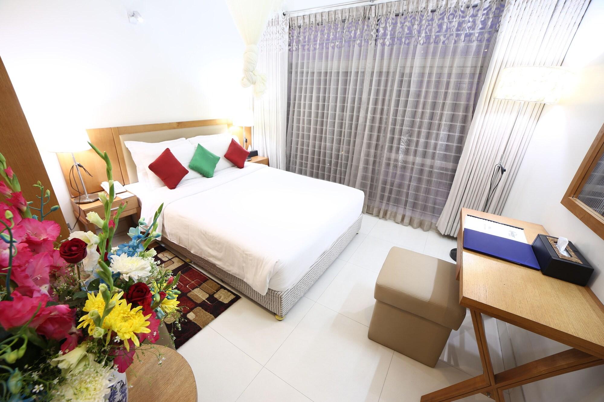 Nascent Gardenia Luxury Suites Daca Exterior foto